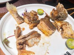 秘制熏小黄鱼-肴约·花园式餐厅(湖里店)