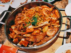 -黄记煌三汁焖锅(金凤万达广场店)
