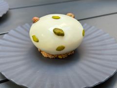 -潮一不贰·法式甜品·生日蛋糕·西式简餐(外滩店)