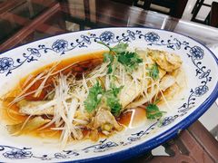 -望海潮海鲜店 特色家常菜(在海一方店)