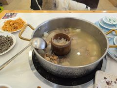 -朴小妹人参鸡汤火锅(长白山万达店)