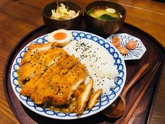 咖喱酥排饭定食-肥朵食堂(带梦胡同店)