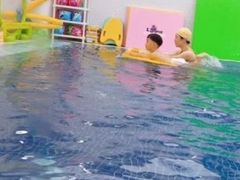 -龙格亲子游泳·水育早教运动中心(绿城店)