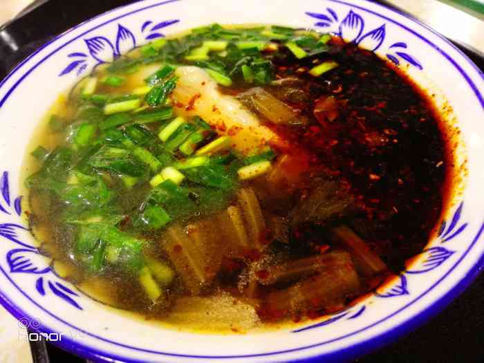 秦香记搅团 633439-"水围城的味道不错,缺点是温度不够,少了热.