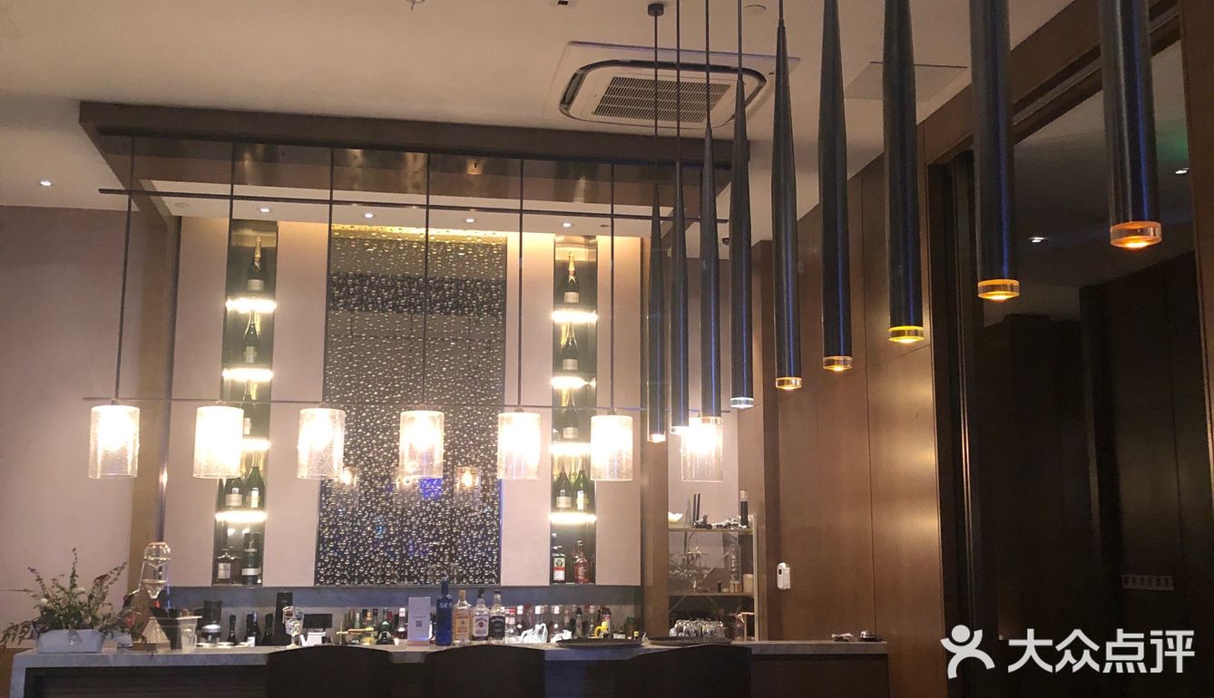 福州探店｜轻奢风酒廊｜像酒吧一样