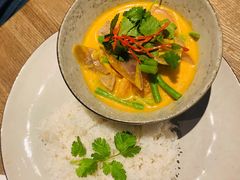 泰式红咖喱牛肉饭-Wagas沃歌斯(大学路店)