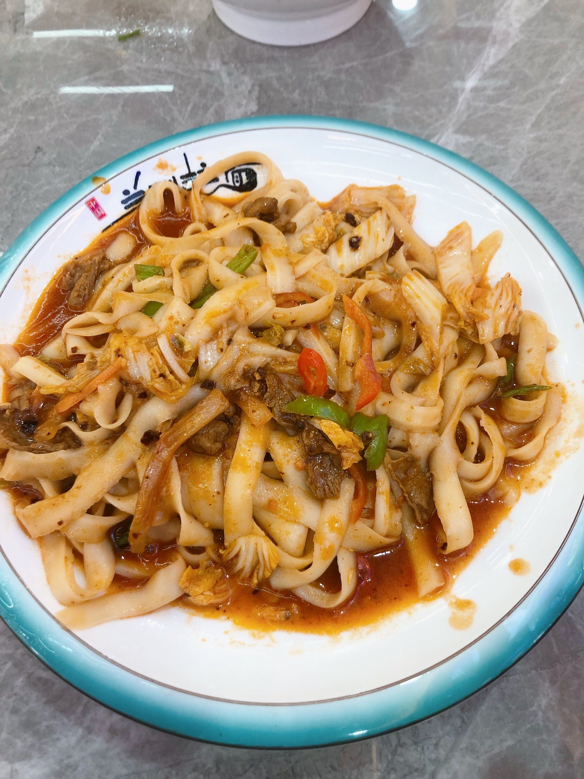 谁能拒绝炒刀削面