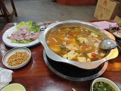 -大理.老字号渝记酸萝卜乌鱼(古城总店)