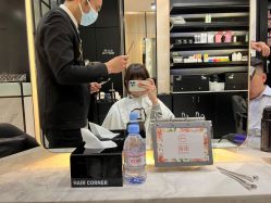 -HAIR CORNER