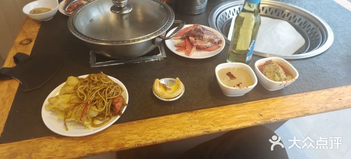 木槿山蒸汽海鲜烤肉料理自助图片