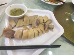 白切靓鸡-旭璟酒家·传统粤菜·湘菜(逸景路店)