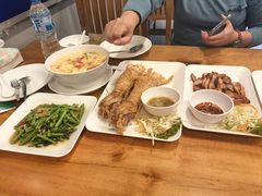 -两兄弟Song Pee Nong(2号店)