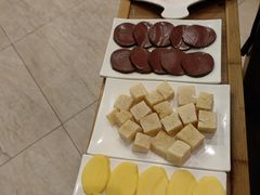 -鱼遇木桶斑鱼火锅(塔湾店)