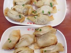 -小姜锅贴(凤凰街店)