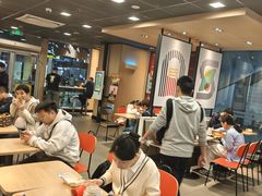-麦当劳(轻轨曹杨路店)