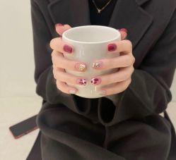 -LISSOM莉森 Nail ·美甲美睫原创定制店