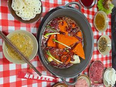 -赵美丽·重庆社区火锅·直营店(火车东站·中豪国际店)