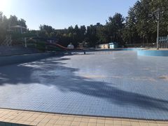 -青年湖公园水上世界