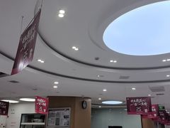 -雅悦齿科(顾村公园店)