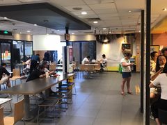 -麦当劳(世界城广场店)