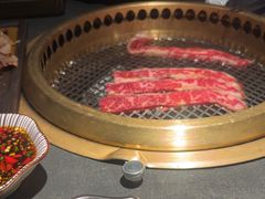 -铭牛烧肉·和牛海鲜自助(高新月牙湖店)