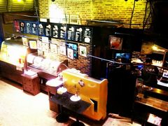 -蜜蜂家的红茶馆(华府店)