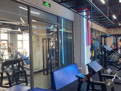 -豪思成DK健身私教连锁(凯乐国际店)