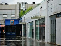 -证大大拇指广场(芳甸路店)