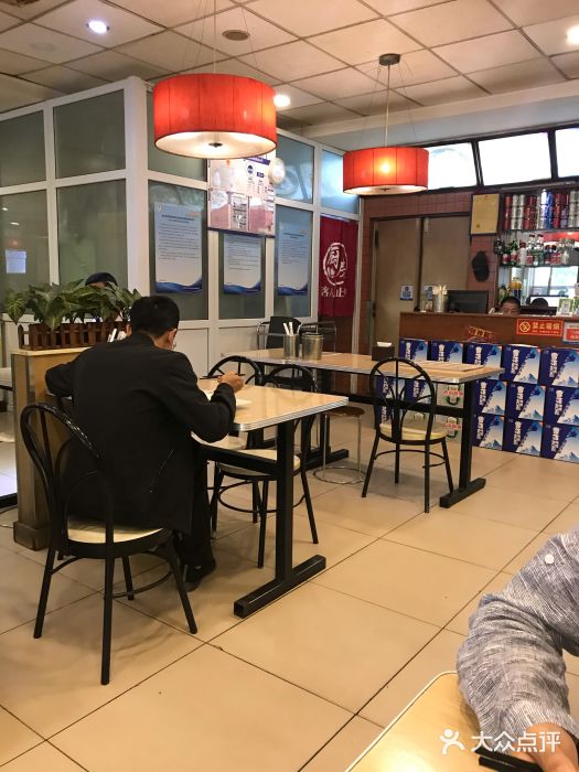 一碗居焖面(丰台小井店)图片