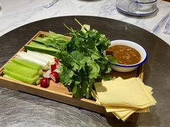 -东北农家院·铁锅炖(莘庄店)