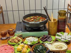 -黔有有贵州酸汤夺夺粉火锅(五味十字店)