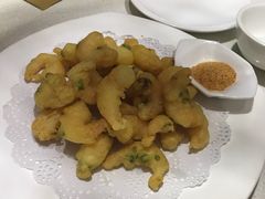 软炸虾仁-闫府私房菜·百年鲁菜(恒隆店)