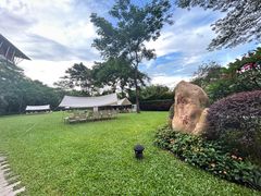 -隐秀山居酒店大堂吧