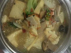 -天天向上素食餐厅(五台山店)