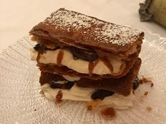 碧根果千层酥-壳里西餐厅Coquille Seafood Bistro(蒙自路店)