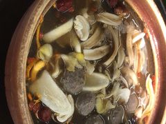 -菌小白火锅(时尚天河店)