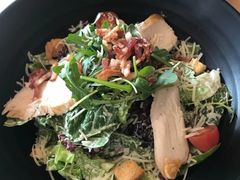 -LENBACH兰巴赫西餐啤酒坊(大连东港店)