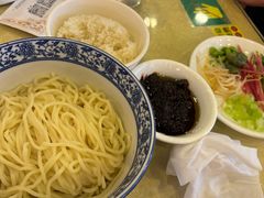 老北京炸酱面-东四民芳餐厅(朝阳门店)