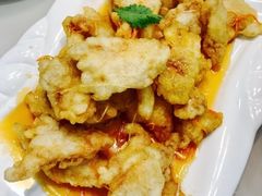 -老码头黑皮肘子锅包肉(赣水路店)