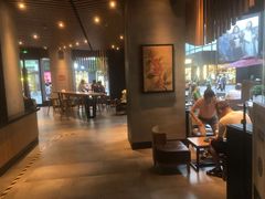 -星巴克(大宁店)
