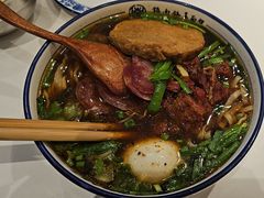 -镇南锅盖面馆(解放路店)