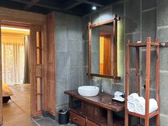 -水底山庄园温泉