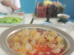 -三江源美食城