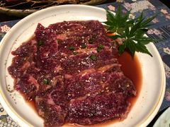 -山川小町·极番烧肉(新地假日广场店)