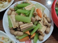 -晋宝章大同刀削面(月坛店)