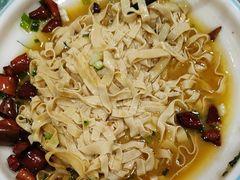 -鹤乡东北菜(崮山路店)