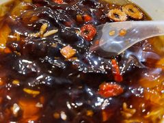 小汤圆红糖冰粉-马路边边串串香(苗栗路店)
