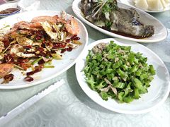 -范饭椰林川湘味海鲜·椰子鸡(三亚湾椰梦长廊店)
