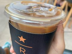 -星巴克臻选(杭州嘉里中心1F店)