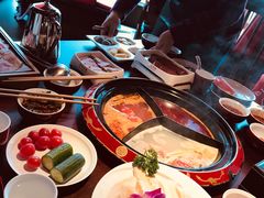 -巴邑火锅·夜宵(港隆广场店)